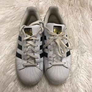 Adidas Superstar
